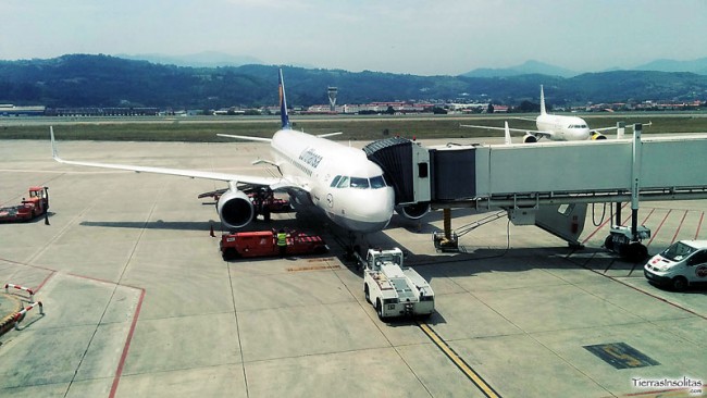 del aeropuerto de bucarest al centro