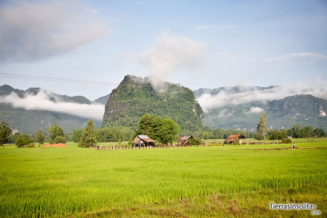 vistas de tham kong lo