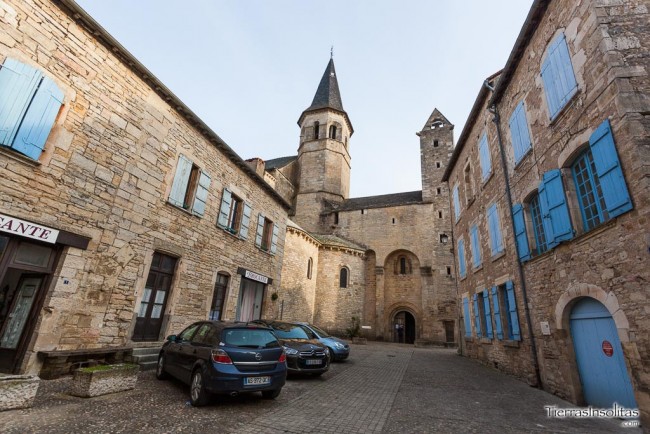 villeneuve d aveyron