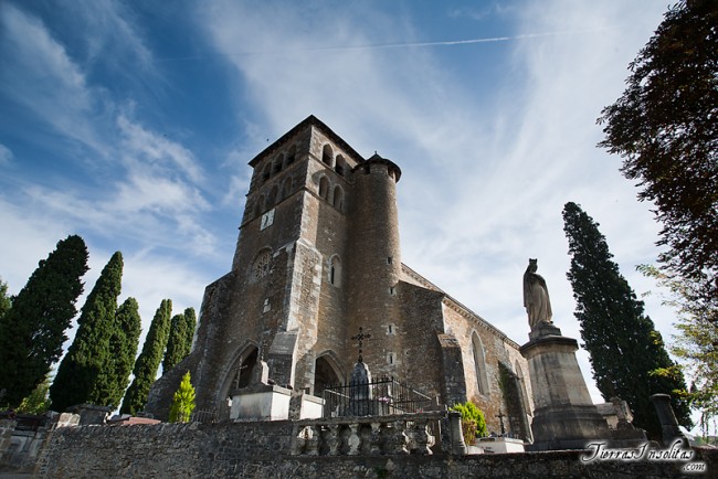 Catedral de Puy-l'Évêque puy eveque lot midi pyrénées