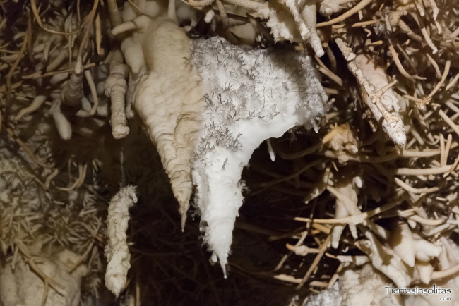 detalle excéntricas pozalagua karrantza