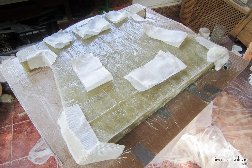 mejora pegado tapa fibra de vidrio