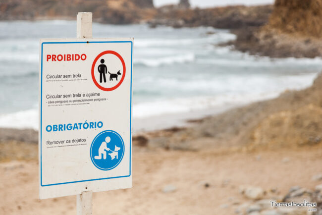 prohibiciones playa do portinho da areia do norte
