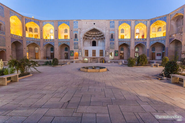 caravasar ganj ali khan