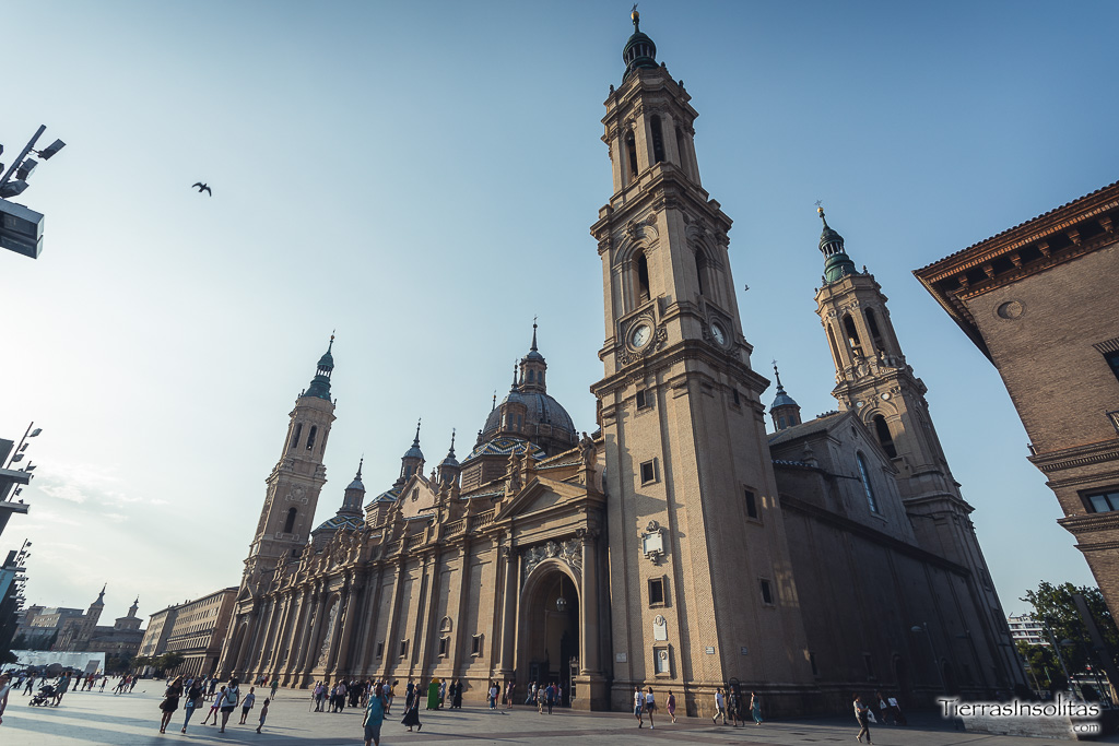basílica nuestra señora del pilar