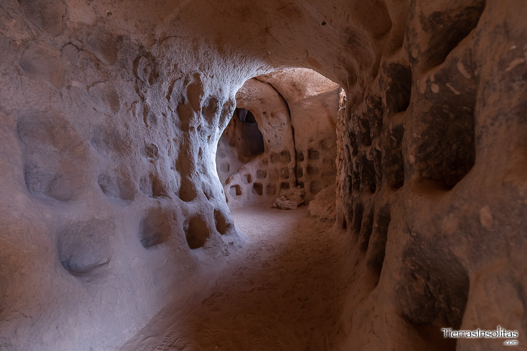 cueva de los cien pilares arnedo la rioja