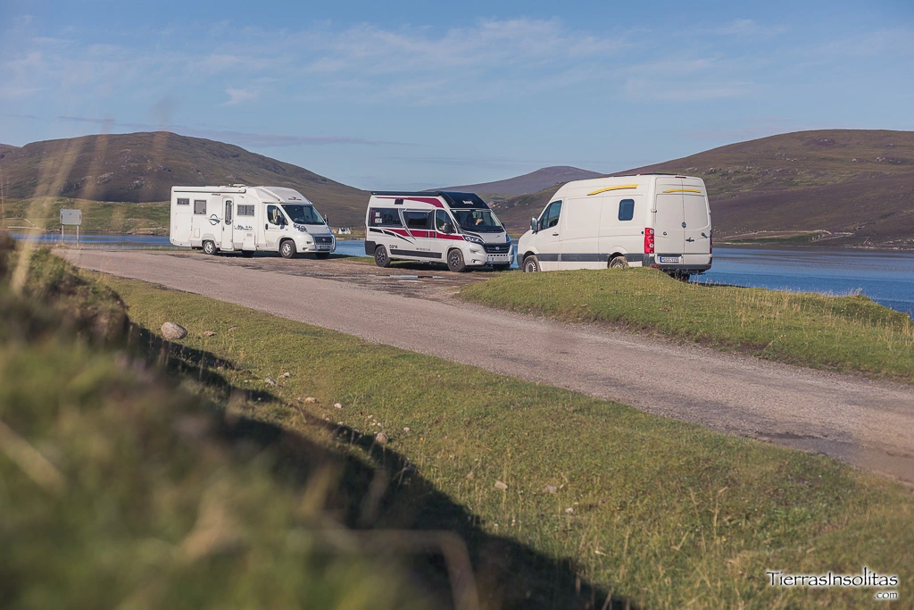 pernoctar escocia en autocaravana y camper